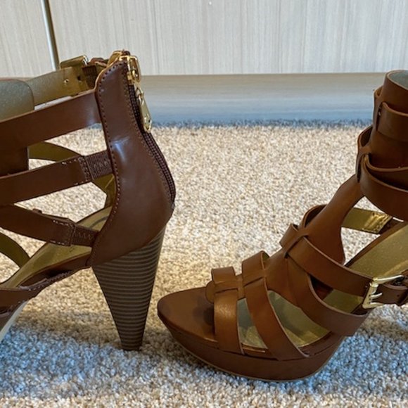 Guess Gladiator Heels - Picture 2 of 2